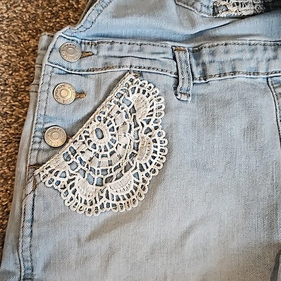 Jordache - Girls Denim crochet detail Overalls shorts - Picture 2 of 5